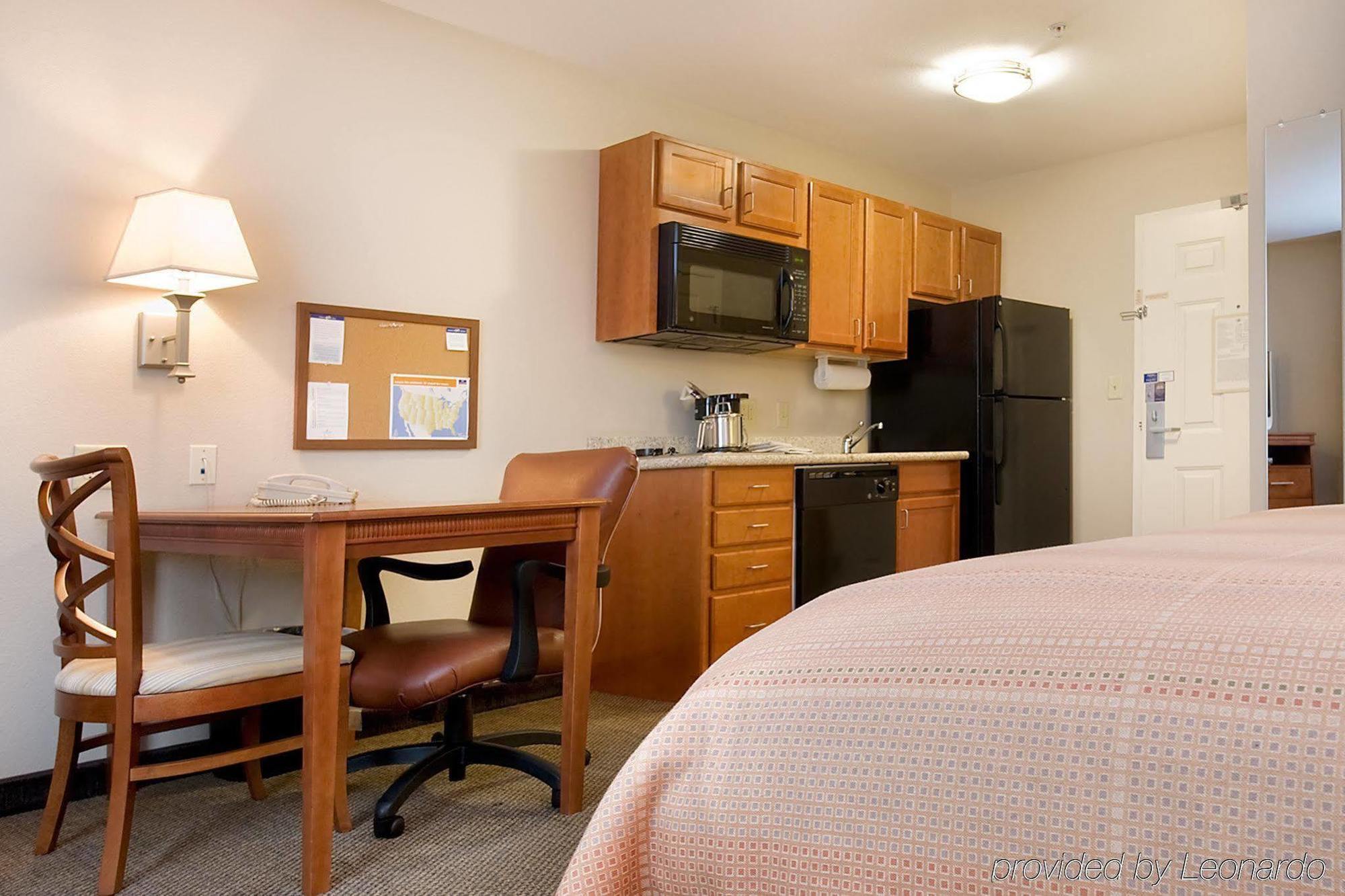 Candlewood Suites Wichita Falls At Maurine Street By Ihg Bilik gambar
